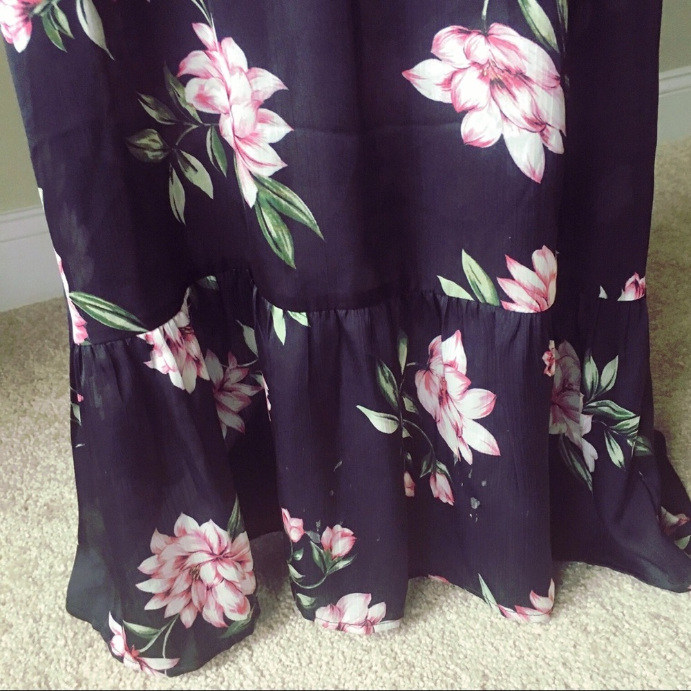 Free Press Floral Maxi Dress - Picture 7 of 8